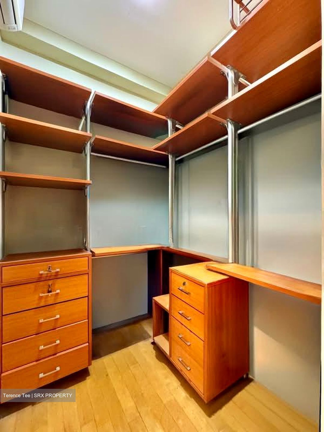Grosvenor View (D14), Condominium #570638041